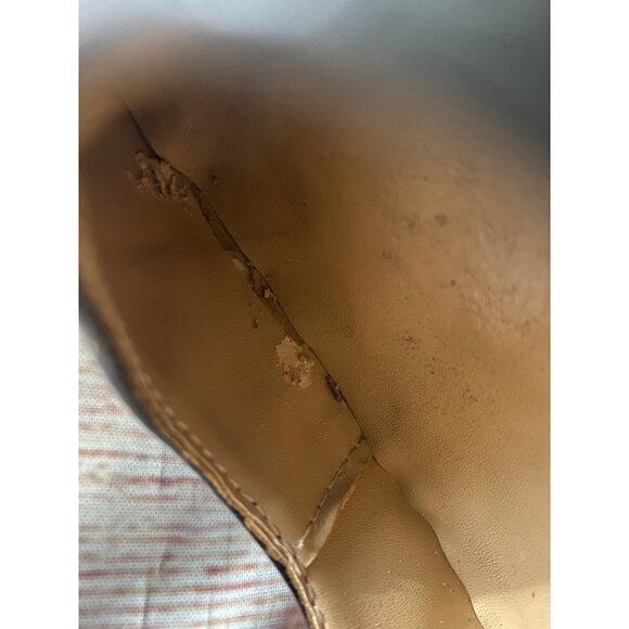 Manolo Blahnik Women's Black Patent Leather Pumps - 40 (US 10) - Picture 6 of 12